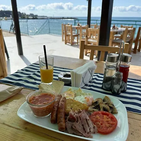 Poseidon Private Apartment